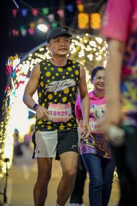 BIB: 18929, 189
                            <button type="button" onclick="openModal(24740423)" class="btn btn-primary btn-sm float-right btn-popup" data-toggle="modal" data-target=".modal-high-quality">
                        <i class="fas fa-shopping-cart"></i> Add to Cart
                    </button>
                                            <button type="button" onclick="isThisMe(24740423, true)" class="btn btn-success btn-sm float-right btn-popup btn-isme hidden" data-toggle="tooltip" data-placement="bottom" title="นี่คือรูปของคุณใช่ไหม คลิกที่นี่เพื่อเอาเข้าอัลบั้ม">
                        <i class="fas fa-plus"></i> Add to album
                    </button>
                    <button type="button" onclick="isThisMe(24740423, false)" class="btn btn-warning btn-sm float-right btn-popup btn-isnotme hidden">
                        <i class="fas fa-ban"></i> Remove from album
                    </button>